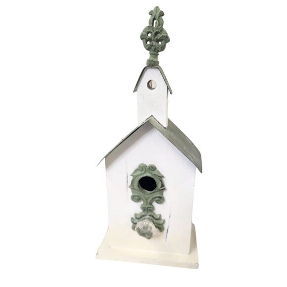 Charming Decorative Wooden Birdhouse With Distressed White & Green Finish Embell - Picture 1 of 7